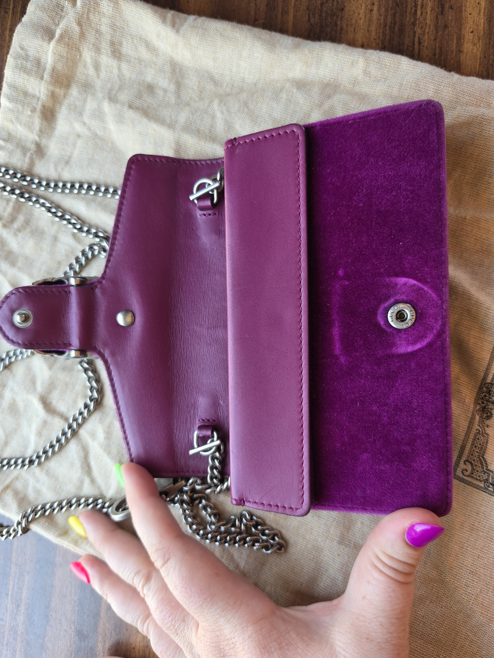 Gucci Dionysus Velvet Super Mini Chain Bag - Picture 2 of 16
